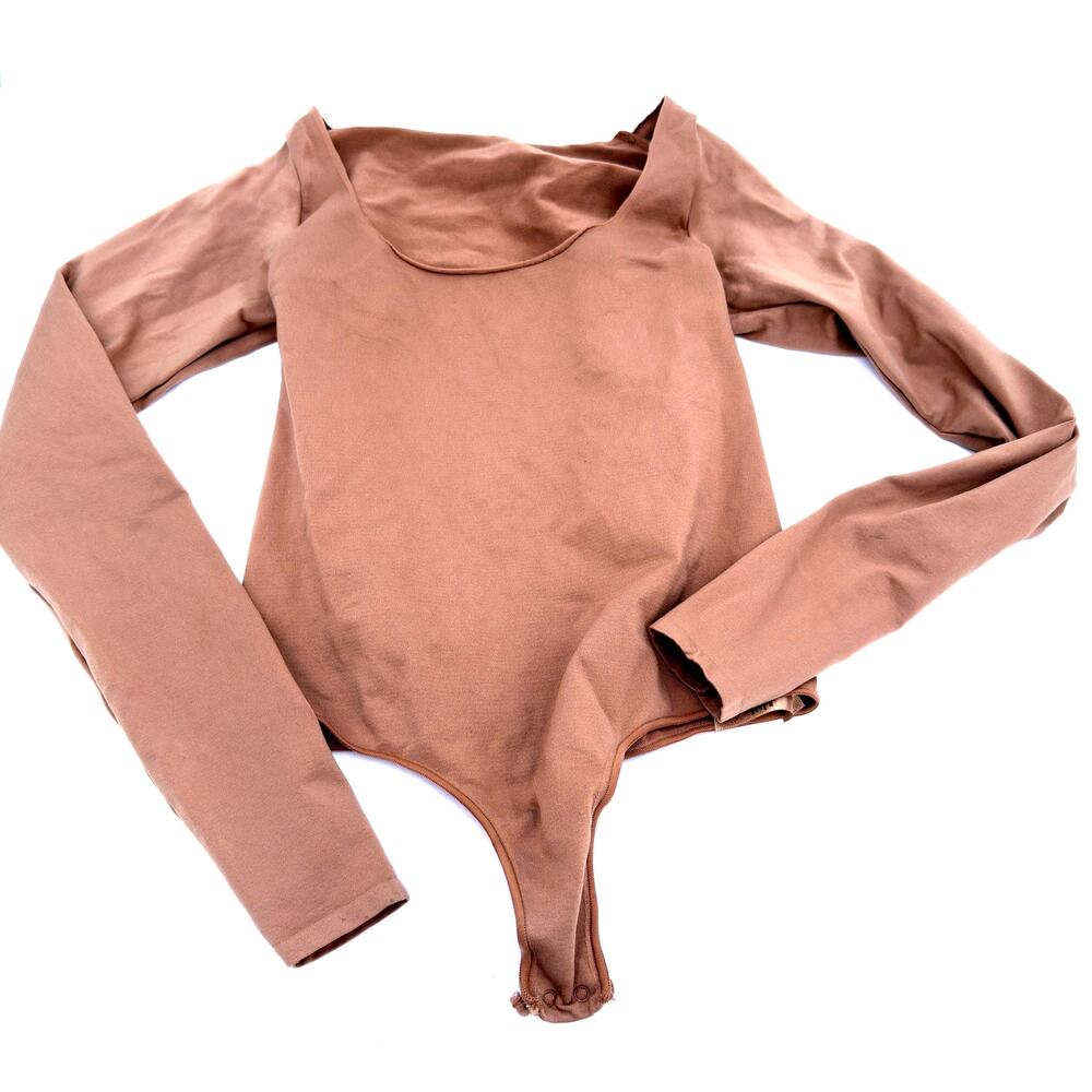 Skims Fits Everybody Long Sleeve Scoop Neck Thong Bodysuit Size L/XL